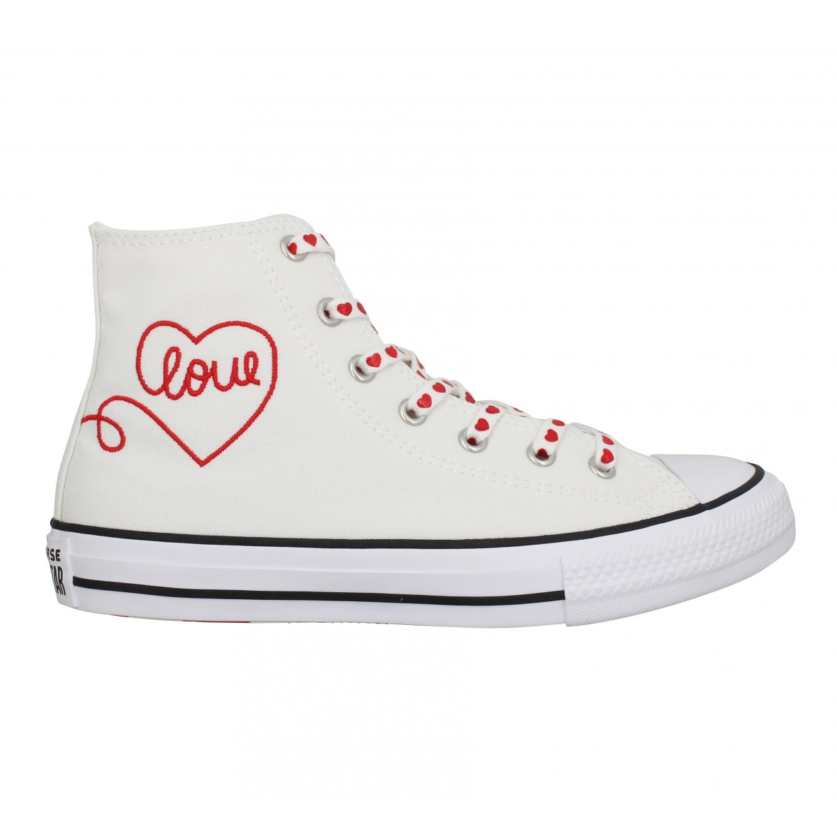 converse blanche avec coeur