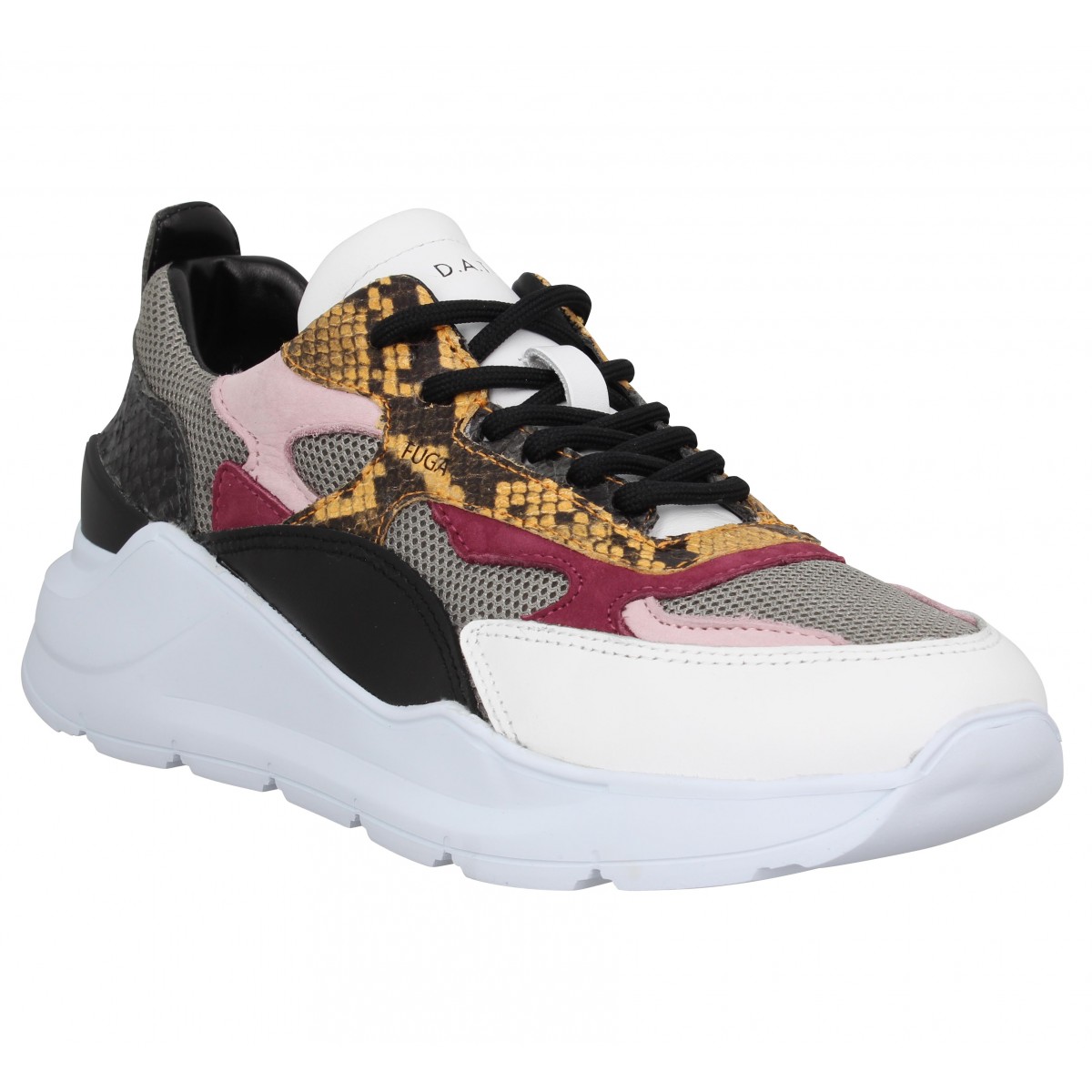 date sneakers