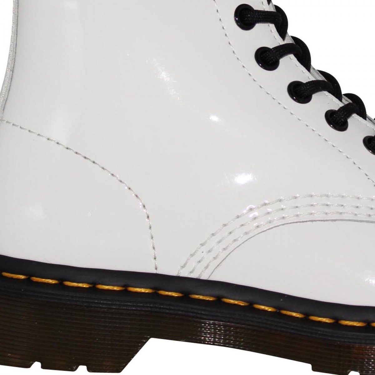 Doc martens blanche vernis clearance