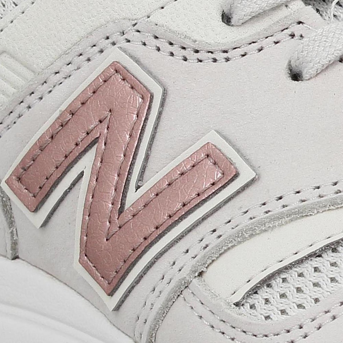 New balance 697 femme beige sale