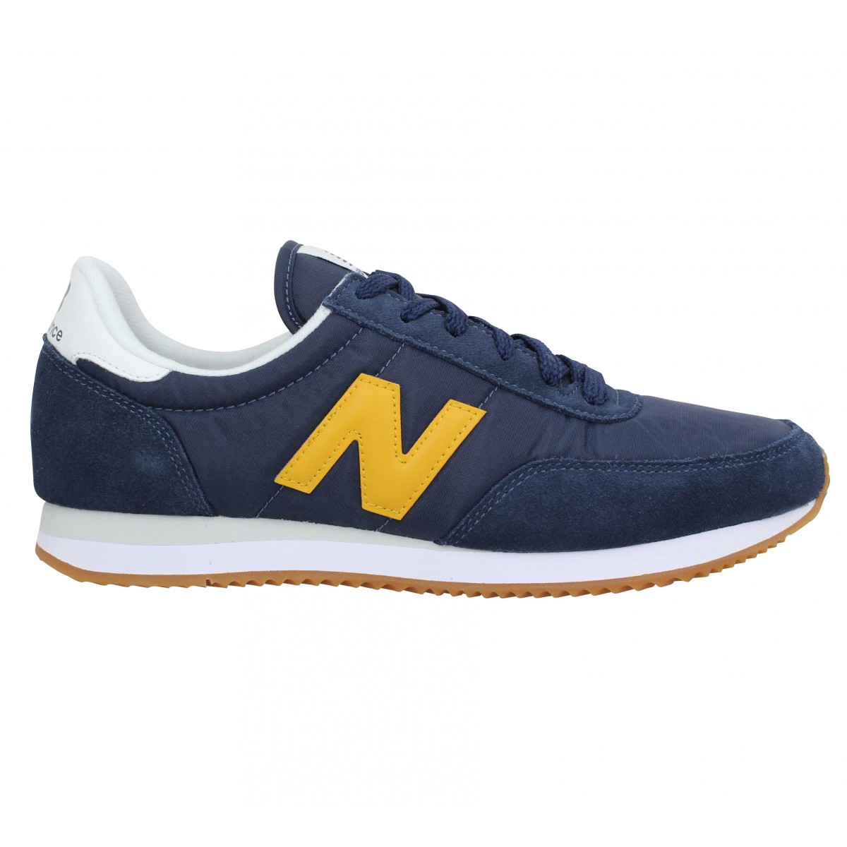 new balance 720 paris Cinosural International School