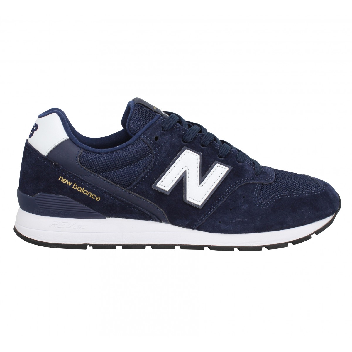 new balance 966 homme Cinosural International School