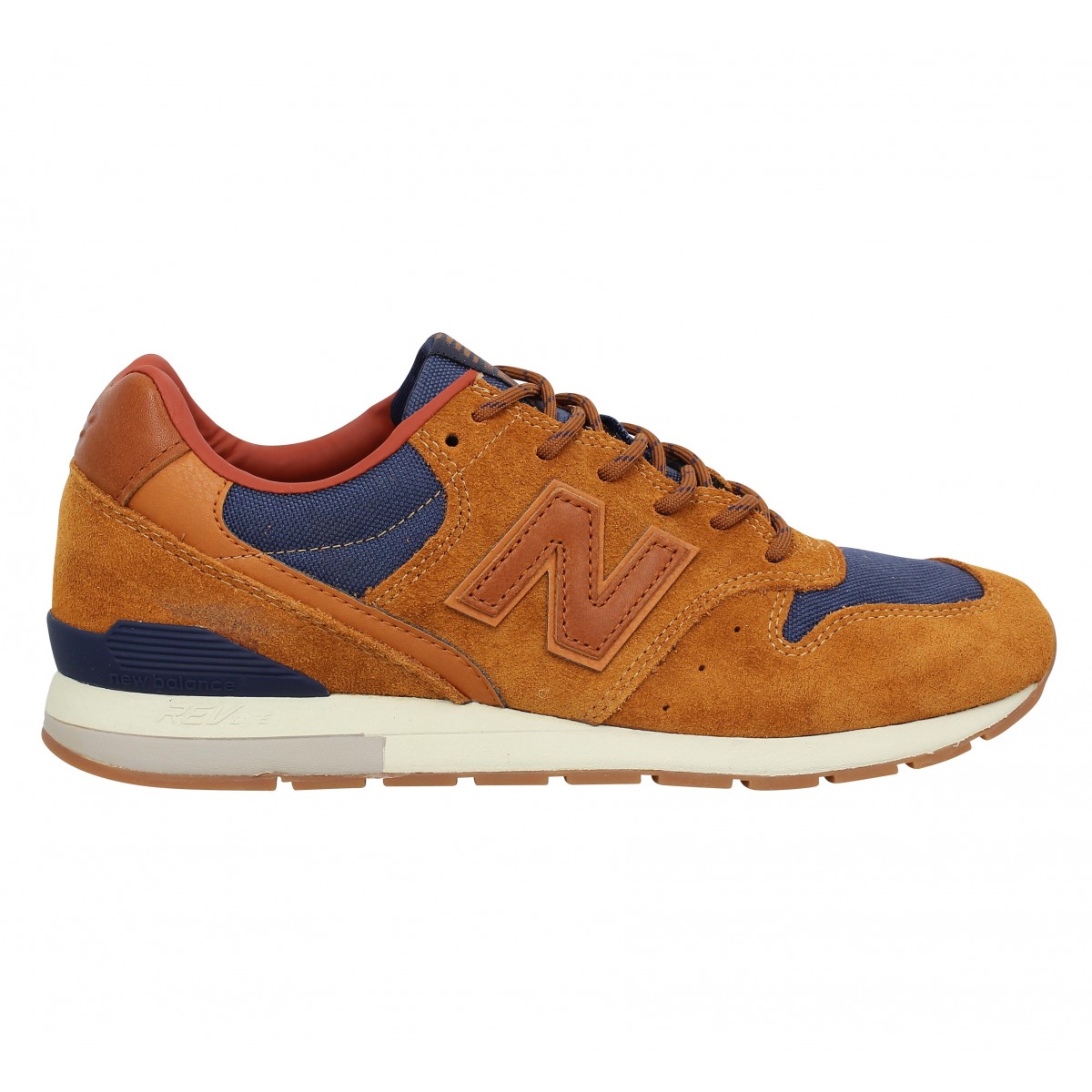 new balance 696 homme marron Cinosural International School