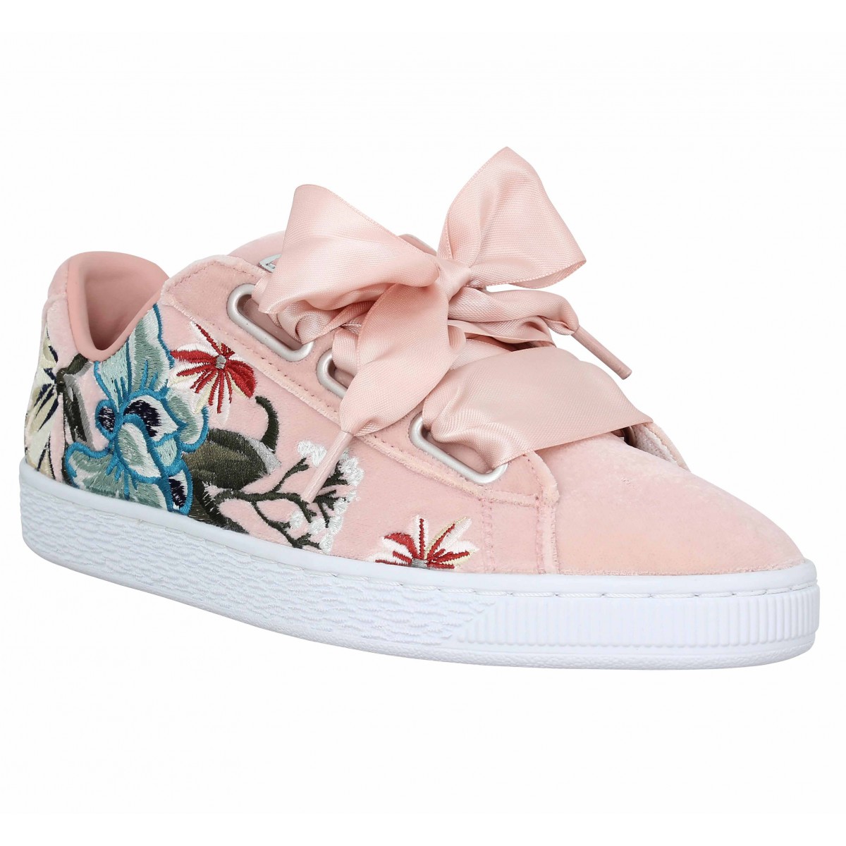 chaussure puma suede heart