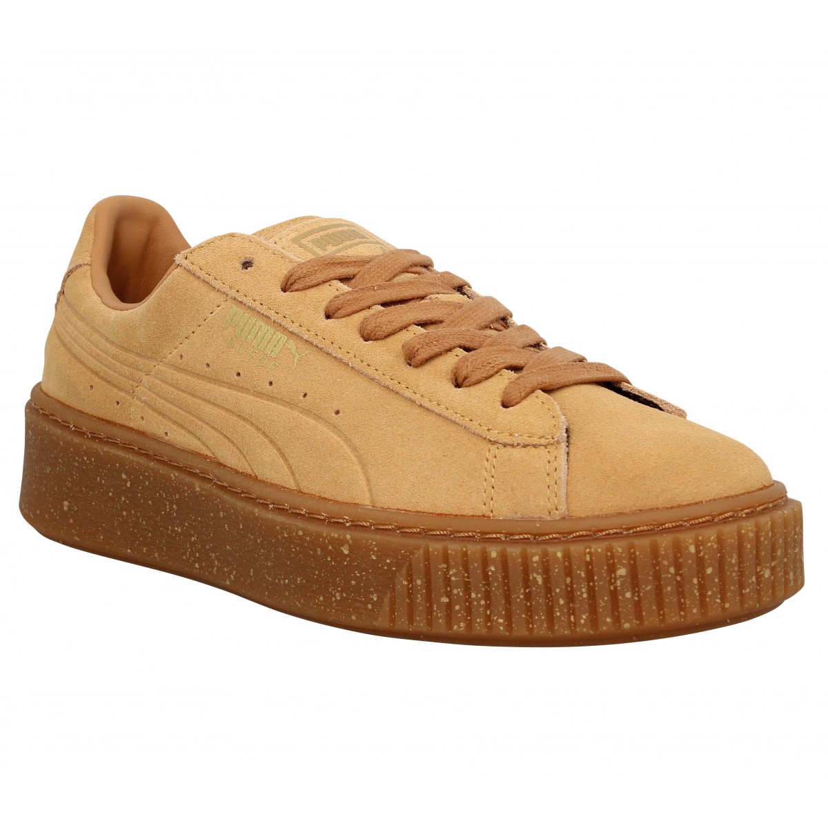 Кроссовки пума ван пис. Puma Suede platform. Puma Suede бежевые.