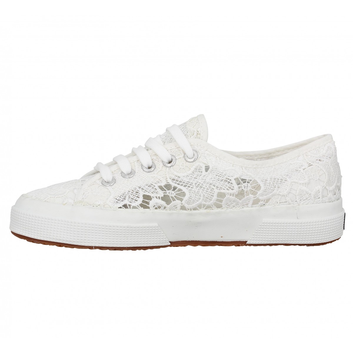 Superga dentelle blanche 2025