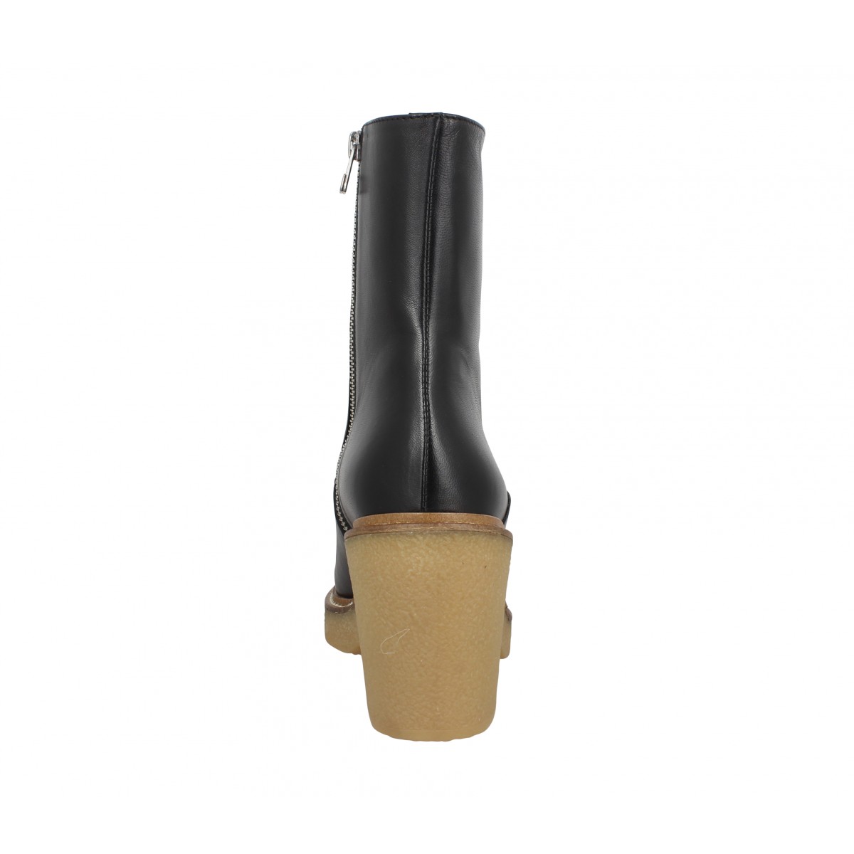 Bottes triver top flight
