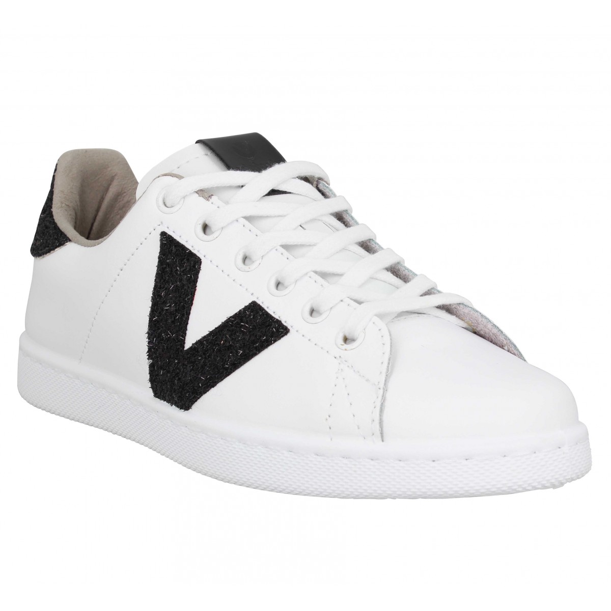basket victoria blanche et noir