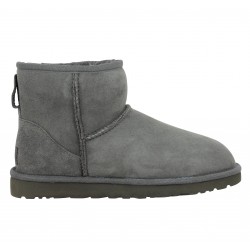 chaussure femme ugg ouverte